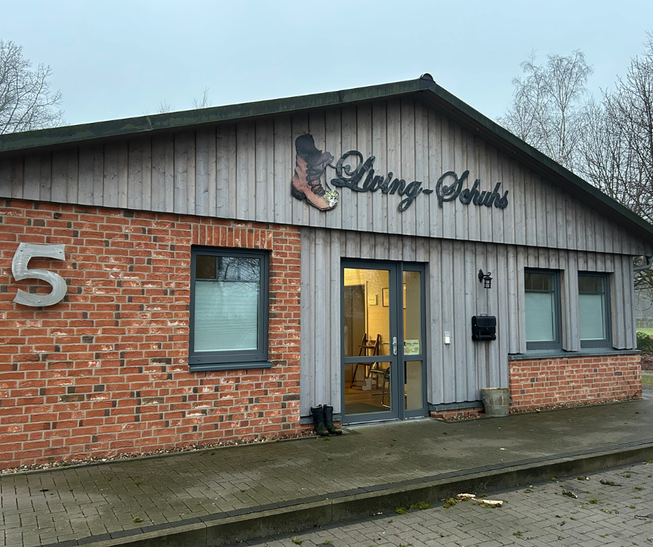 Die tolle Außenansicht und der Eingangsbereich von Living-Schuhs