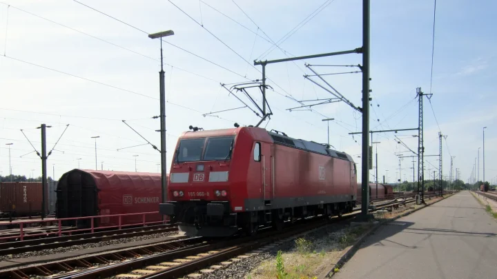 Rangierbahnhof Maschen in Seevetal im Landkreis Harburg mit Gleisfeld